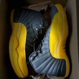 Mens University Gold Retro 12 Jordans